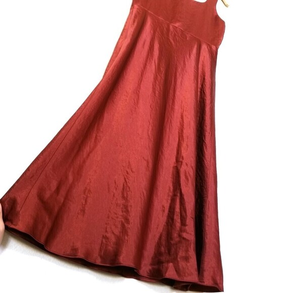 NWT Vince Minimal Quiet Luxury Slim Midi Slip Dress Sangre Red Satin 2 Cocktail - Picture 11 of 13